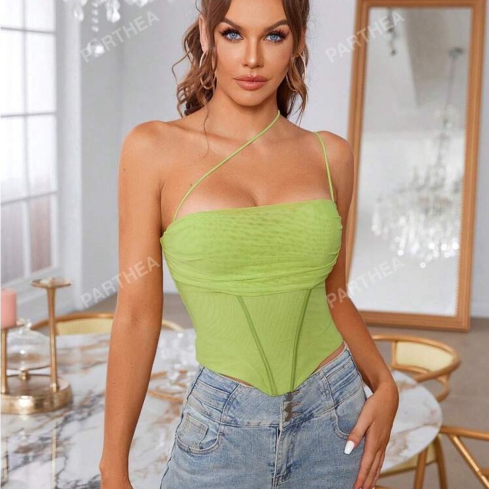 Elegant Green Women's Top - Picture 2 of 6